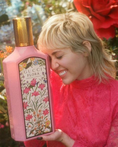 miley cyrus gucci perfume|Miley Cyrus for Gucci flora.